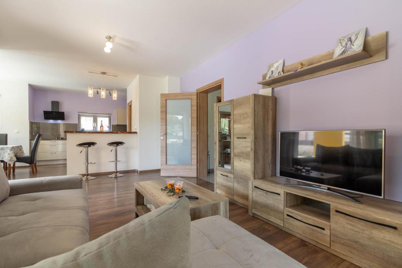 Modern Villa Eve In Medulin With Pool Near The Beach Luaran gambar